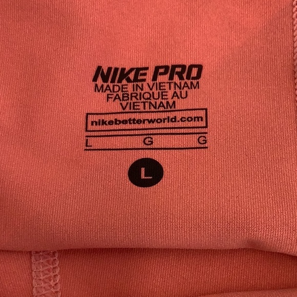 Nike Shorts Nike Women’s Training Short - Picture 7 of 8